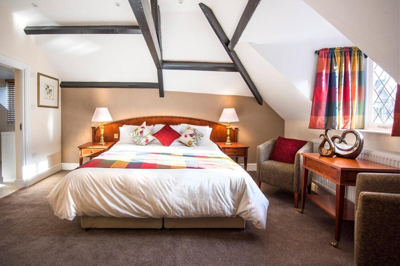 Seven Stars Hotel Dartmouth Bagian luar foto